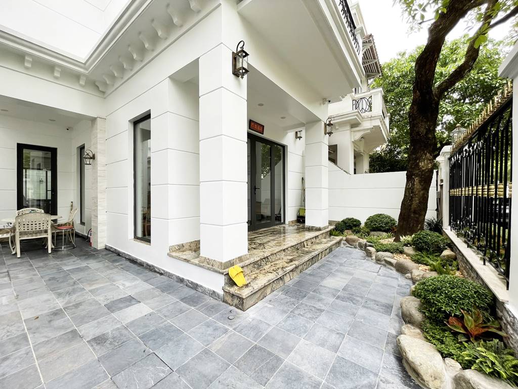A beautiful & newly - renovated house for rent in Ciputra Hanoi 1