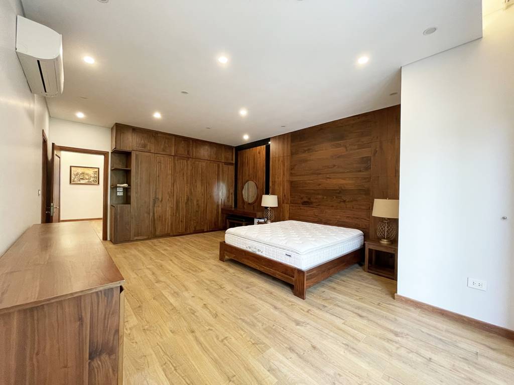 A beautiful & newly - renovated house for rent in Ciputra Hanoi 20