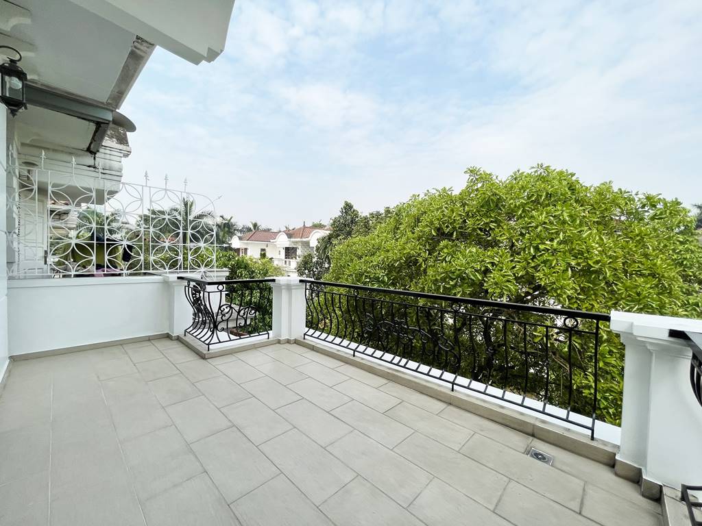A beautiful & newly - renovated house for rent in Ciputra Hanoi 7