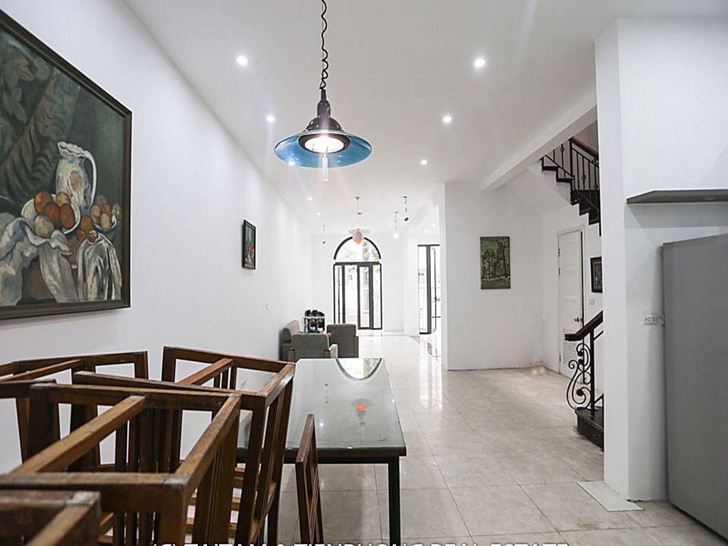 Beautiful house for rent in T6 Ciputra Hanoi 5