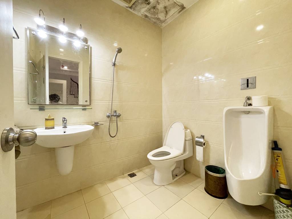 Big house for rent in T Ciputra with an awesome playground view 19
