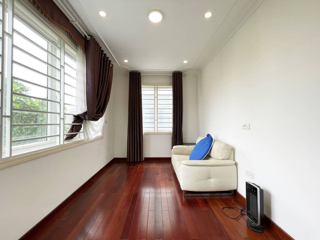 Big house for rent in T Ciputra with an awesome playground view 16