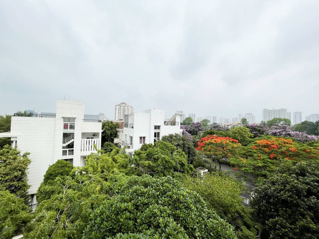 Big house for rent in T Ciputra with an awesome playground view 29