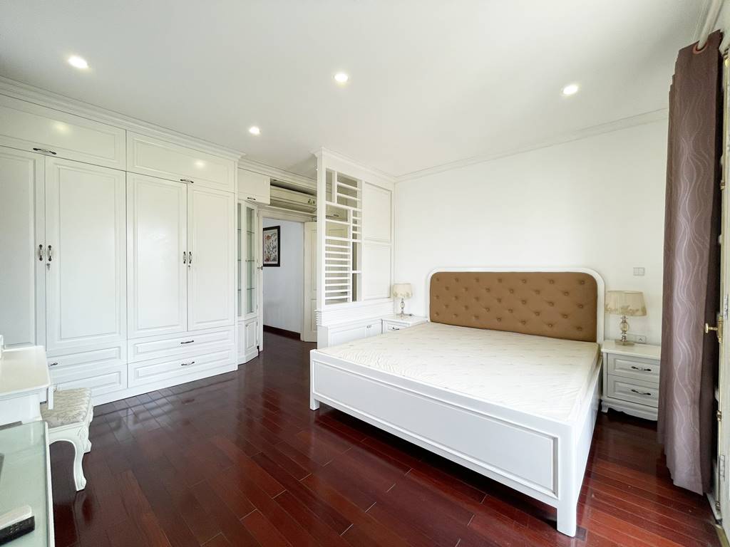 Big house for rent in T Ciputra with an awesome playground view 6