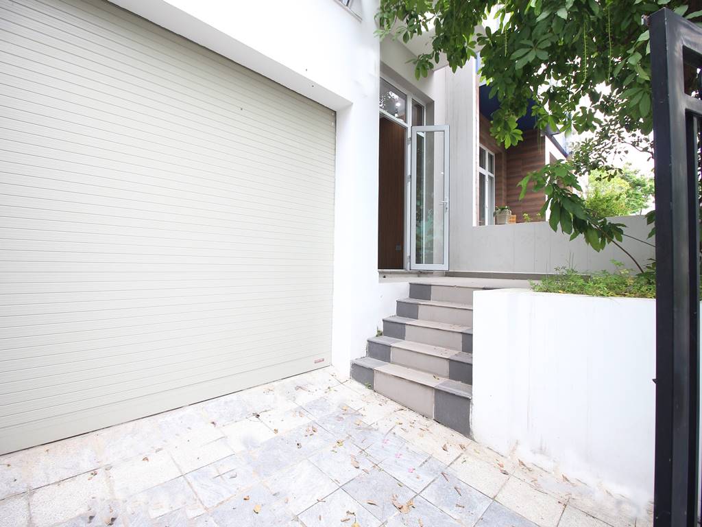 Brand new 4 - bedroom villa for rent in K2 Ciputra 1
