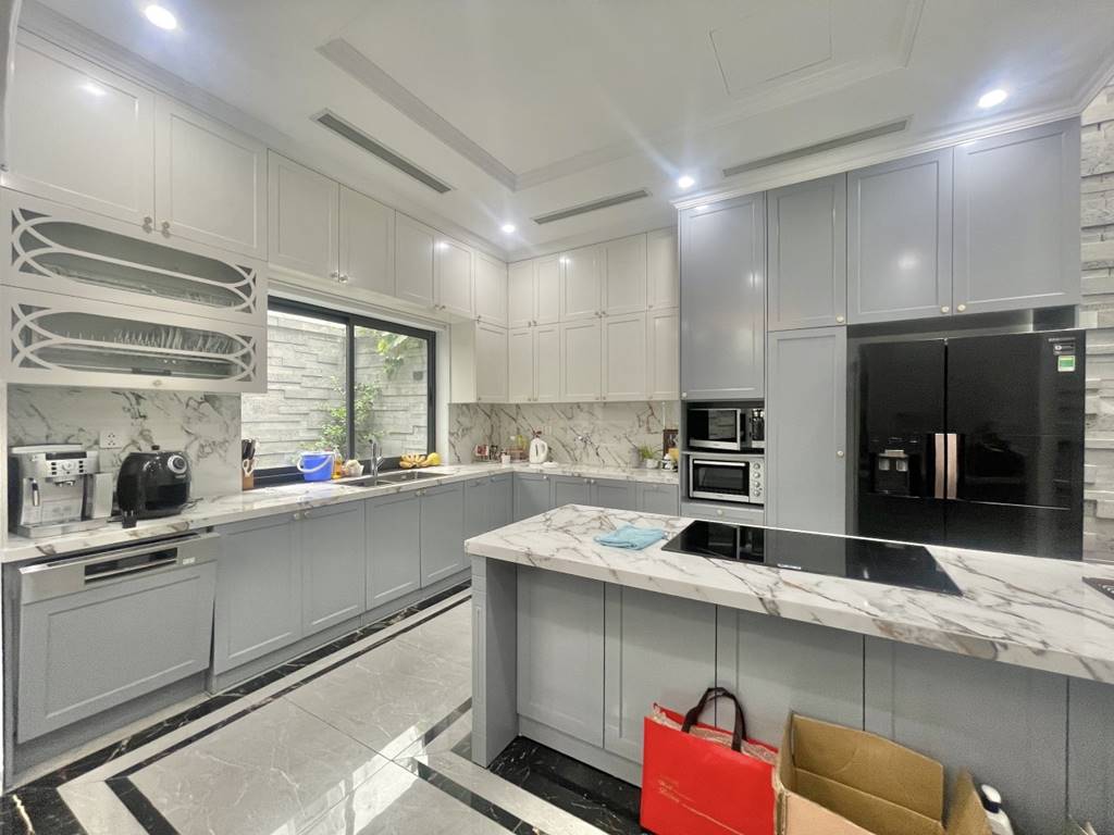 Exclusive garden villa with an elevator for rent in Ciputra Hanoi 18