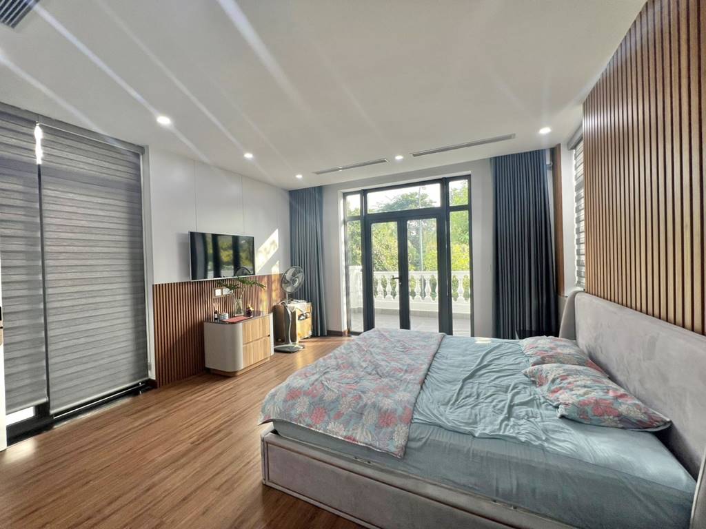 Exclusive garden villa with an elevator for rent in Ciputra Hanoi 22
