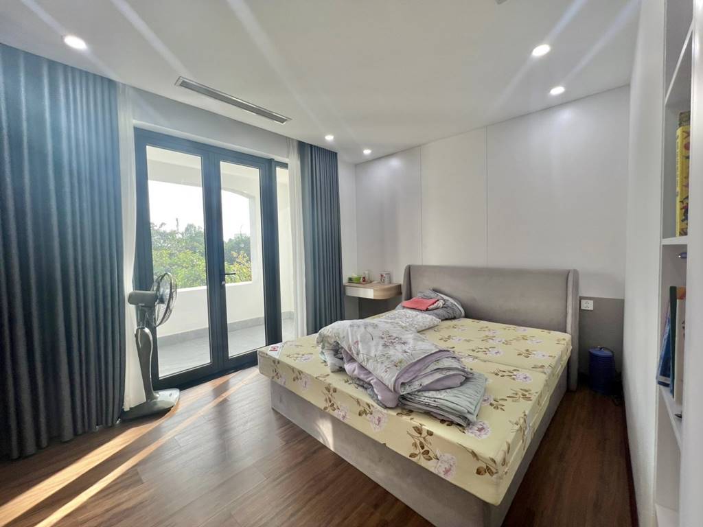 Exclusive garden villa with an elevator for rent in Ciputra Hanoi 25