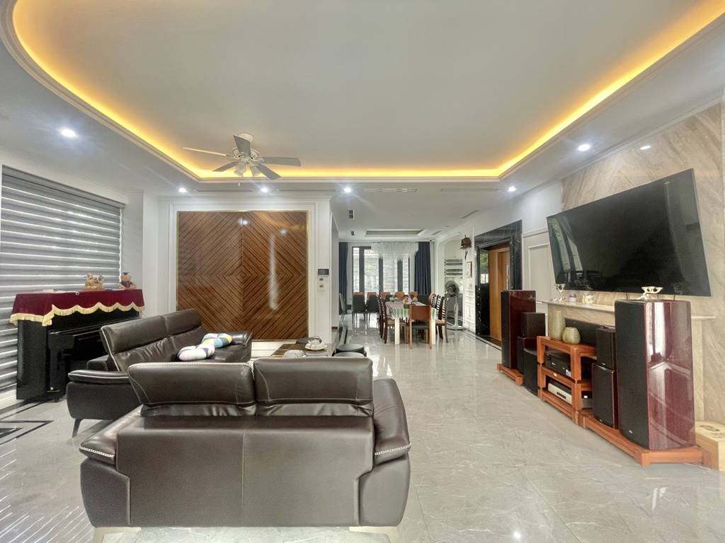 Exclusive garden villa with an elevator for rent in Ciputra Hanoi 9