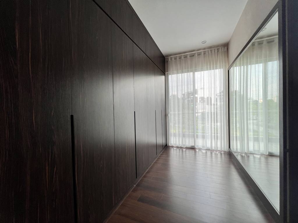 Extremely excellent 400SQM villa in Q Ciputra to rent 10