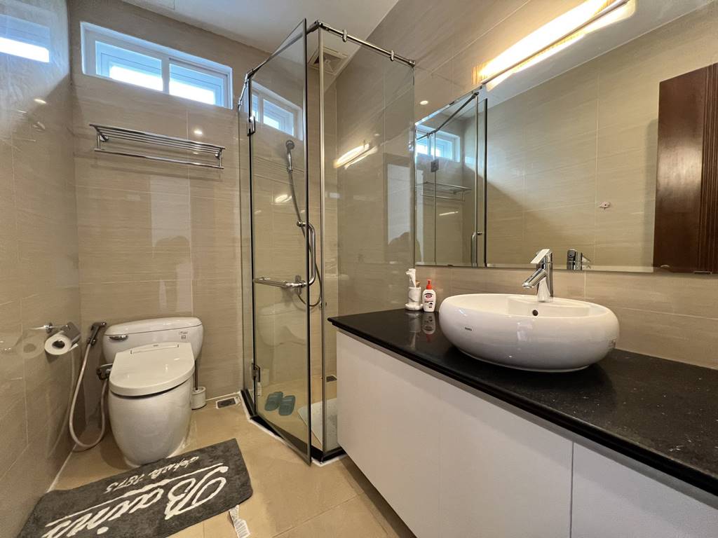 Extremely excellent 400SQM villa in Q Ciputra to rent 12