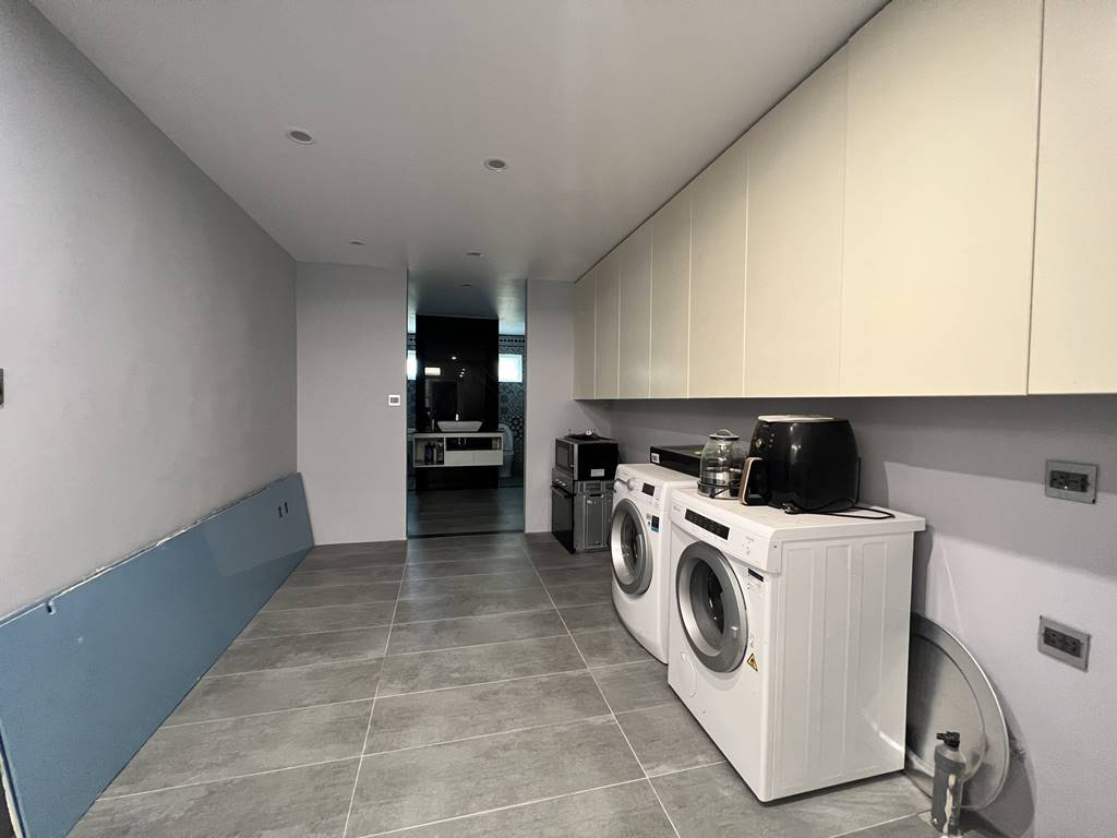 Extremely excellent 400SQM villa in Q Ciputra to rent 7