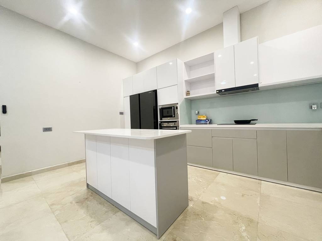 Fantastic 4-bedroom villa for rent in K2 Ciputra 10