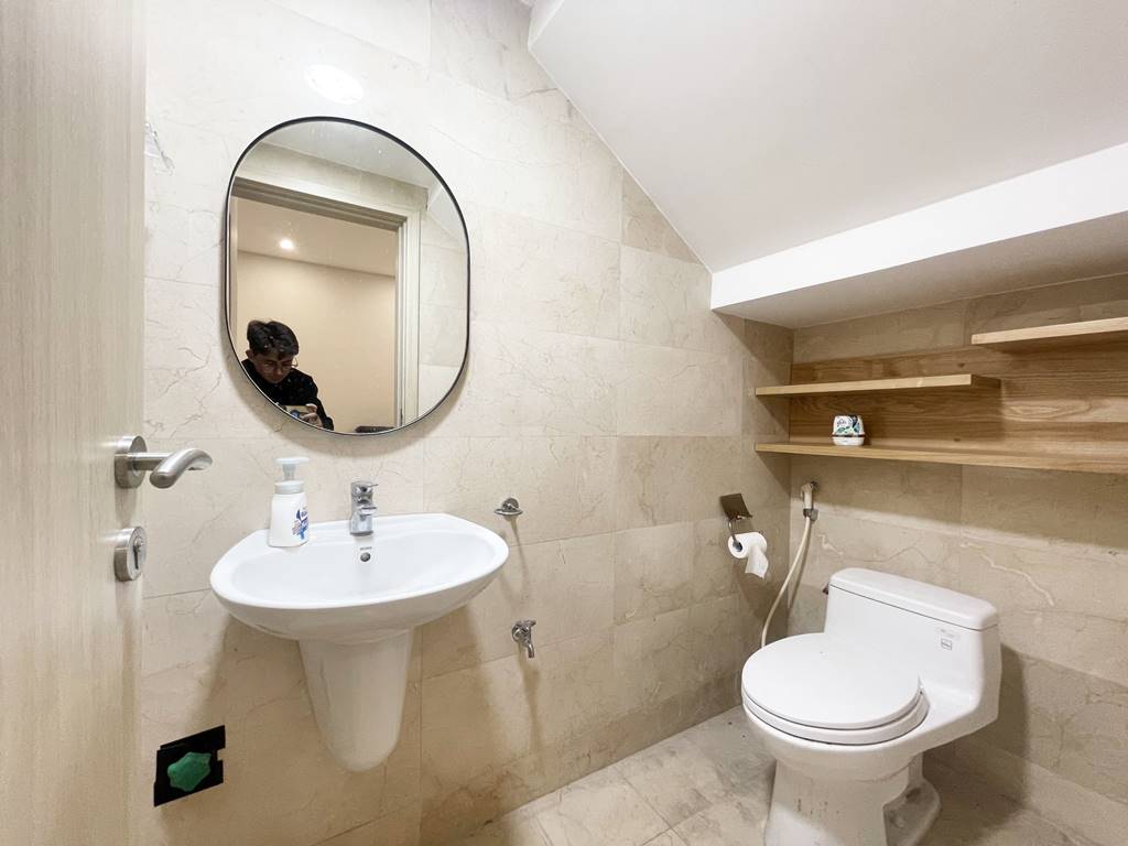 Fantastic 4-bedroom villa for rent in K2 Ciputra 13