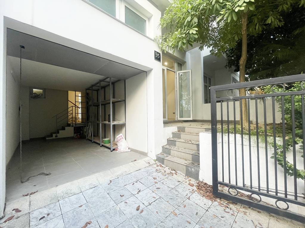 Fantastic 4-bedroom villa for rent in K2 Ciputra 2