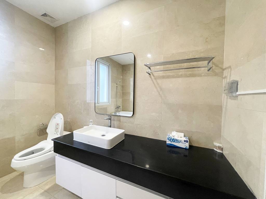 Fantastic 4-bedroom villa for rent in K2 Ciputra 35