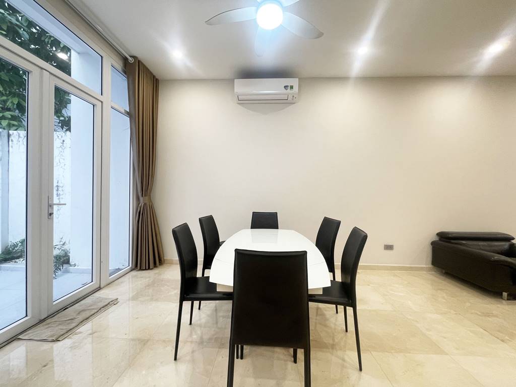 Fantastic 4-bedroom villa for rent in K2 Ciputra 7
