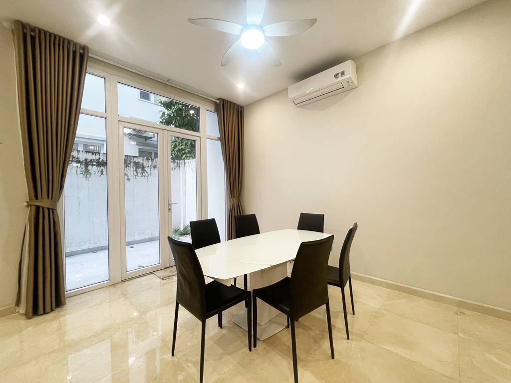 Fantastic 4-bedroom villa for rent in K2 Ciputra 8