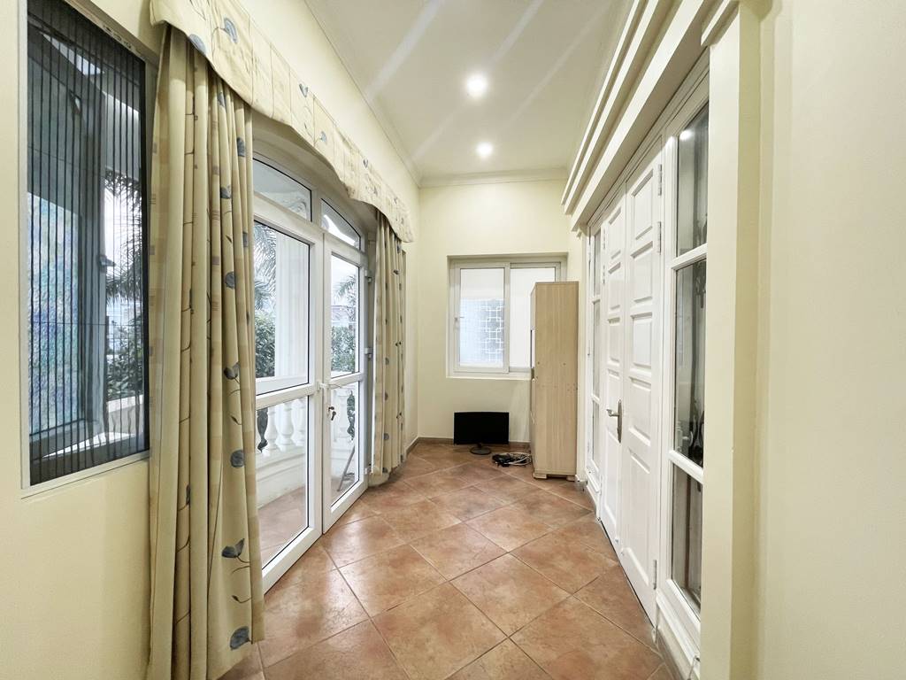 Fantastic pool villa for rent in C block, Ciputra Hanoi 24