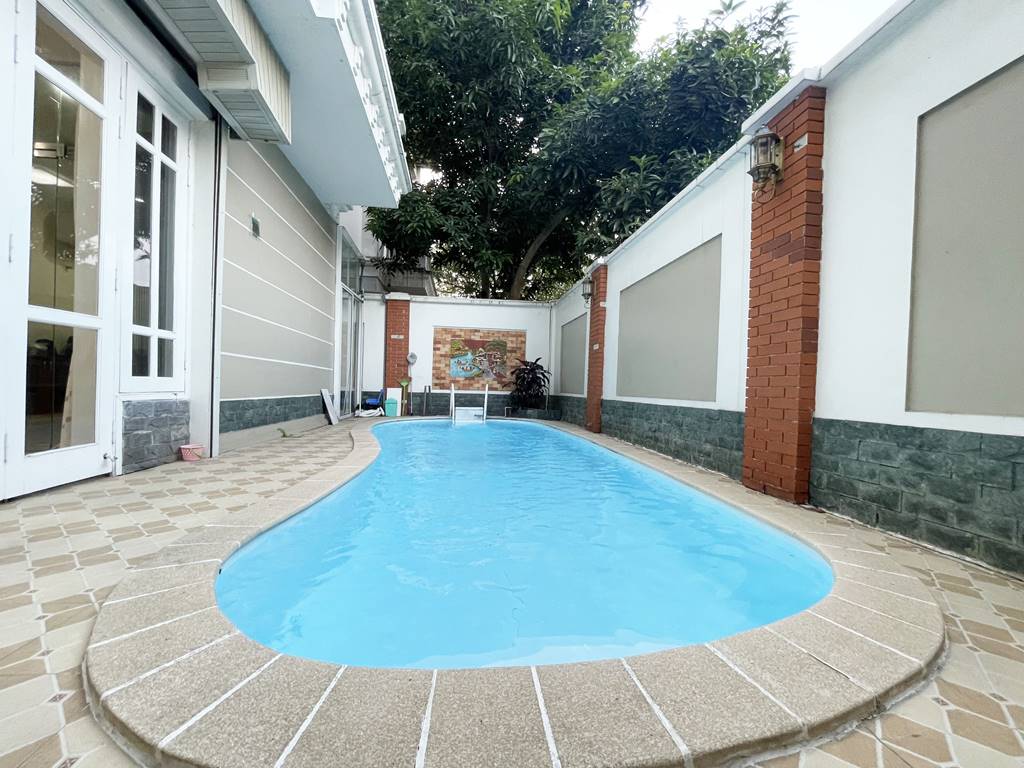Fantastic pool villa for rent in C block, Ciputra Hanoi 30