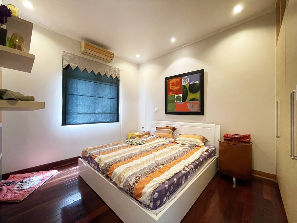 Glamorous corner villa for rent in T5 Ciputra 11