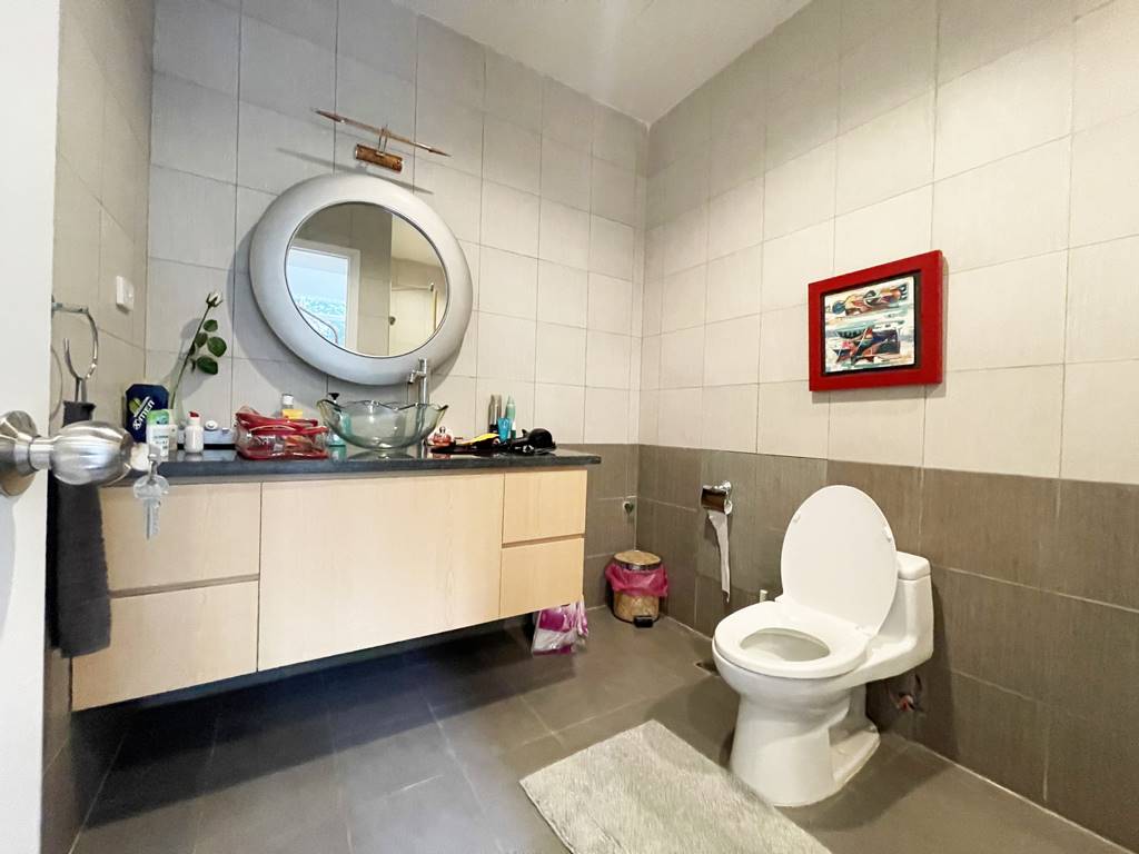 Glamorous corner villa for rent in T5 Ciputra 16