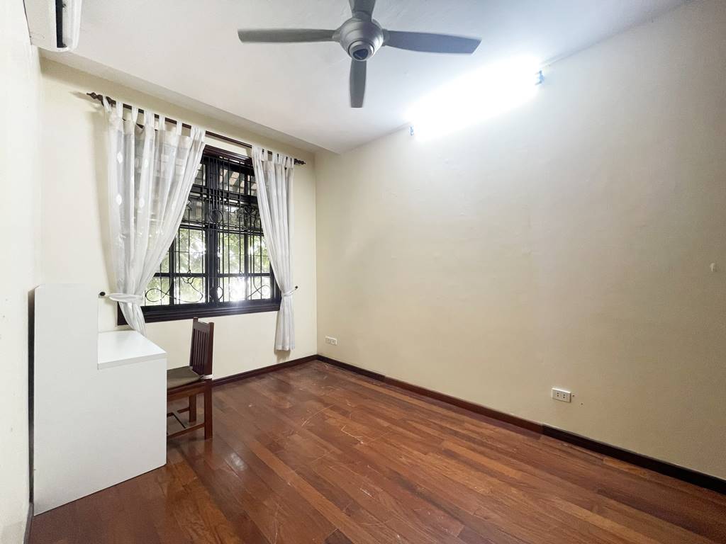 House closed to UNIS - Cheap villa for rent in D2 Ciputra 22