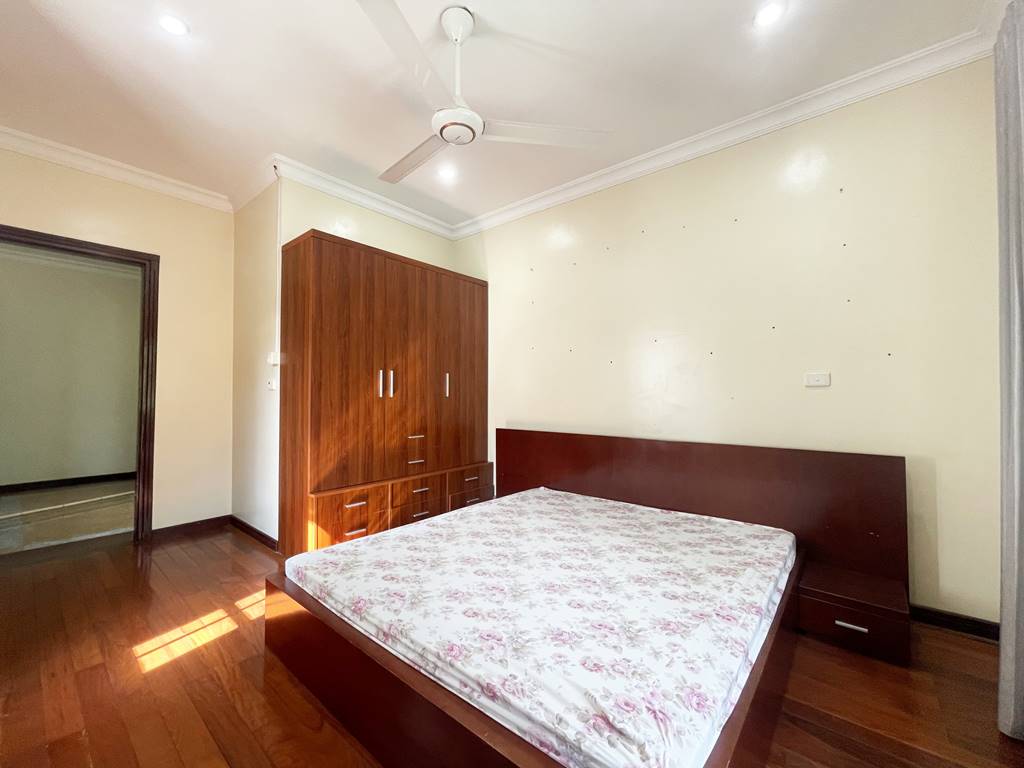 House closed to UNIS - Cheap villa for rent in D2 Ciputra 27