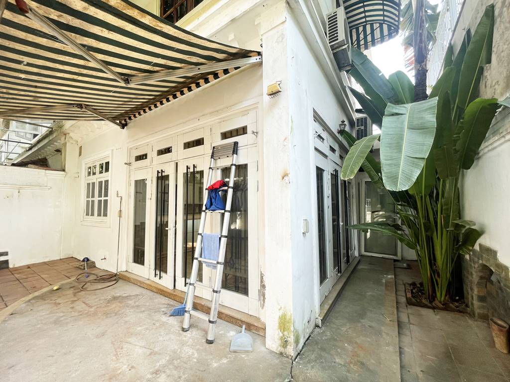 House closed to UNIS - Cheap villa for rent in D2 Ciputra 6
