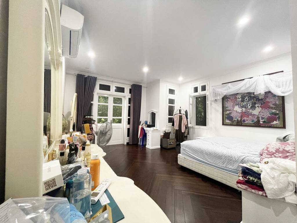 Luxurious corner villa for rent in D4 Ciputra Hanoi 19