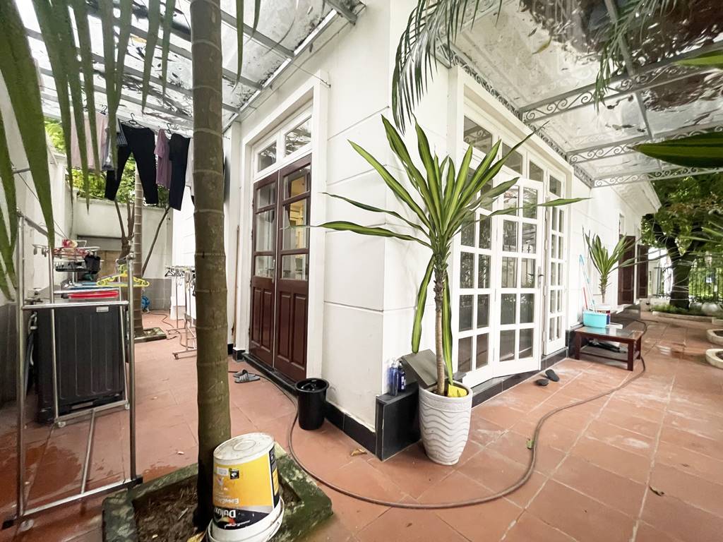 Luxurious corner villa for rent in D4 Ciputra Hanoi 5