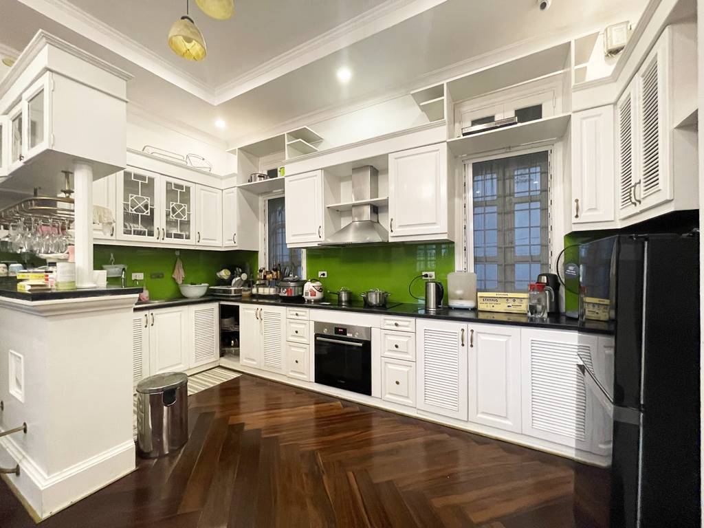Luxurious corner villa for rent in D4 Ciputra Hanoi 9