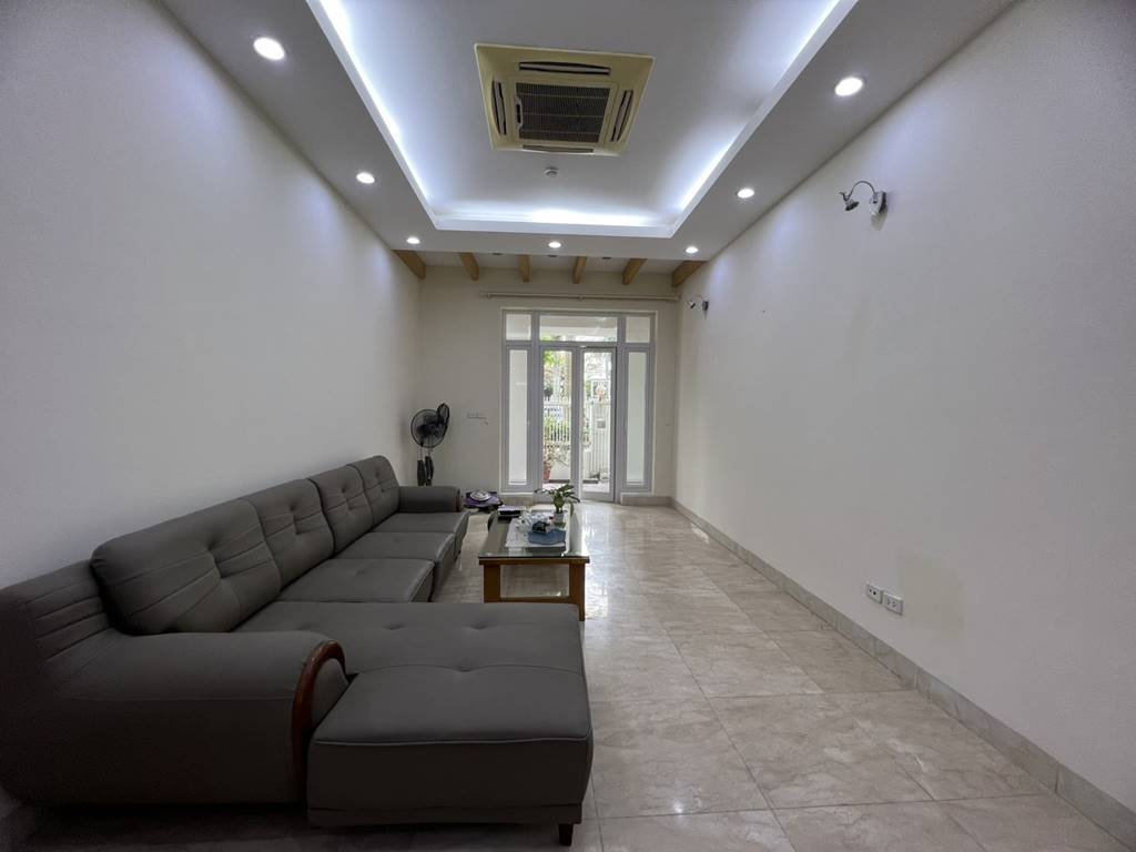 Modern 3-bedroom house for rent in Ciputra Hanoi 2