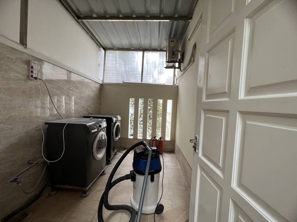 Modern 3-bedroom house for rent in Ciputra Hanoi 20