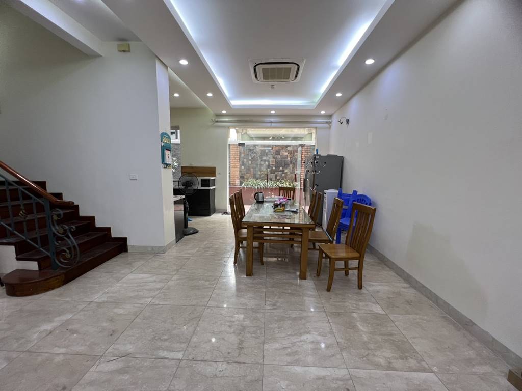 Modern 3-bedroom house for rent in Ciputra Hanoi 3