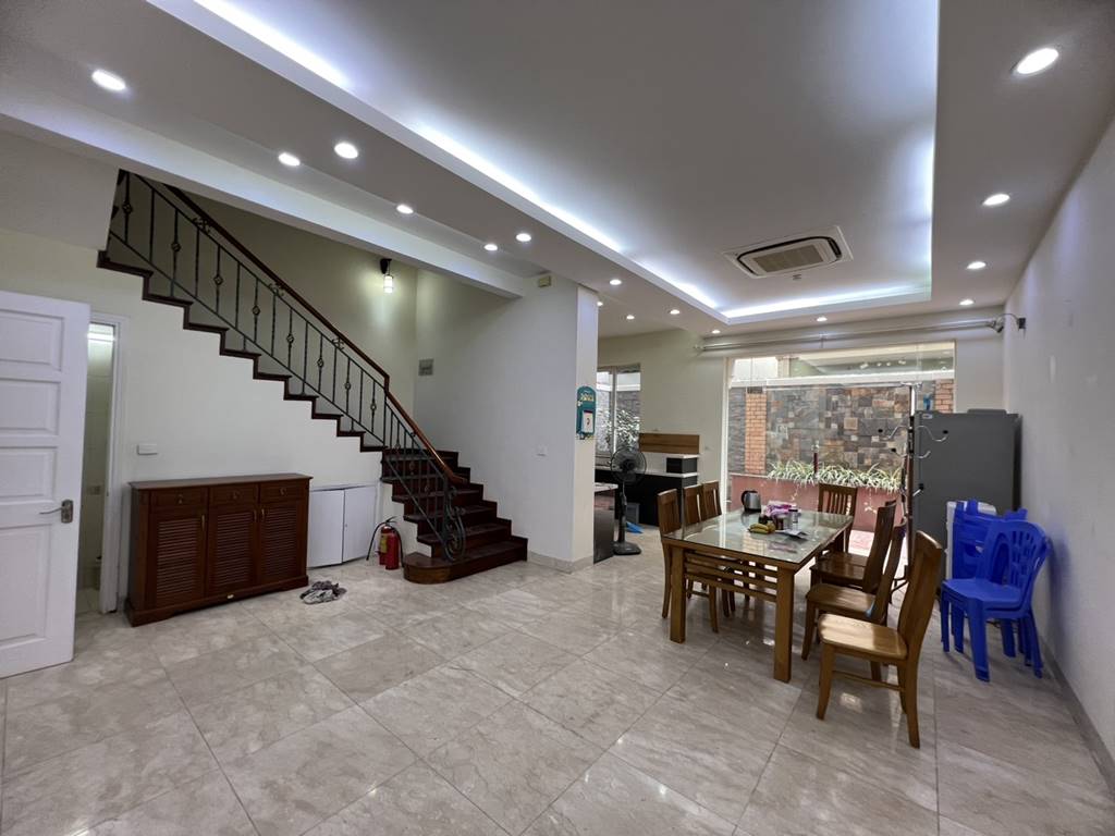 Modern 3-bedroom house for rent in Ciputra Hanoi 5