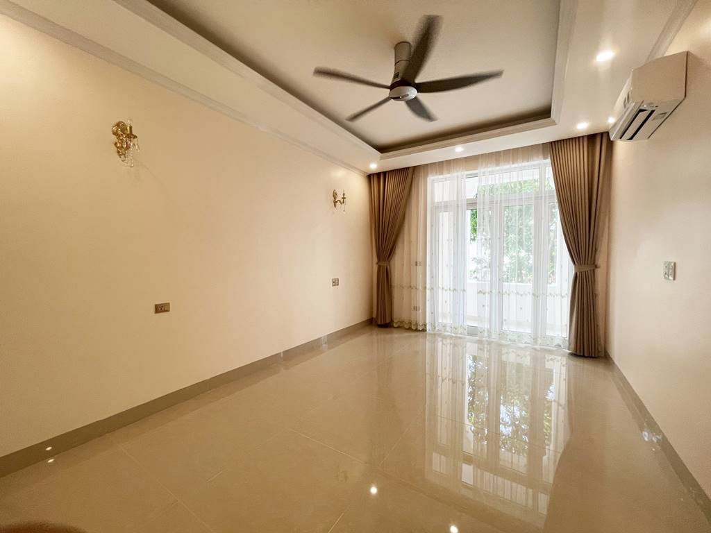 Modern 4BRs villa for rent in T5 Ciputra 20