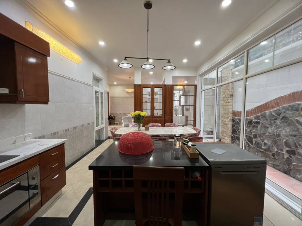 Neo - classic 6BDs villa for rent in D3 area, Ciputra Hanoi 9