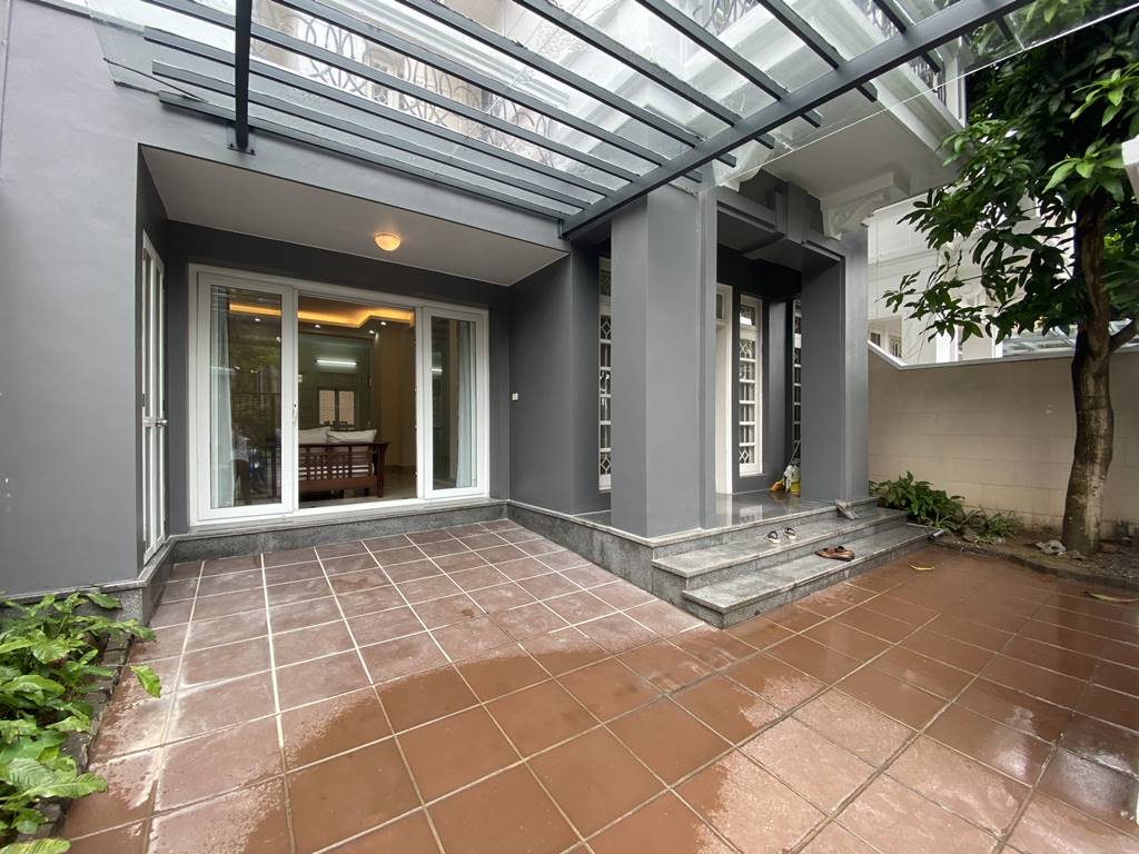 Nice 4 - bedroom house for rent in D3 Ciputra 1