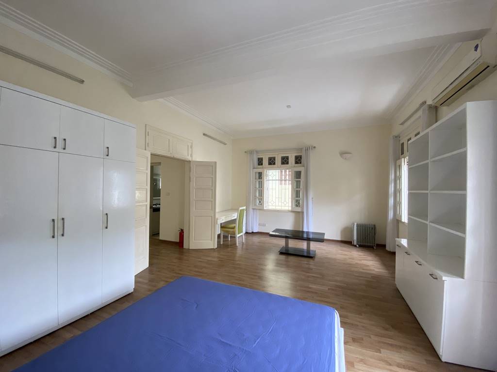 Nice 4 - bedroom house for rent in D3 Ciputra 11