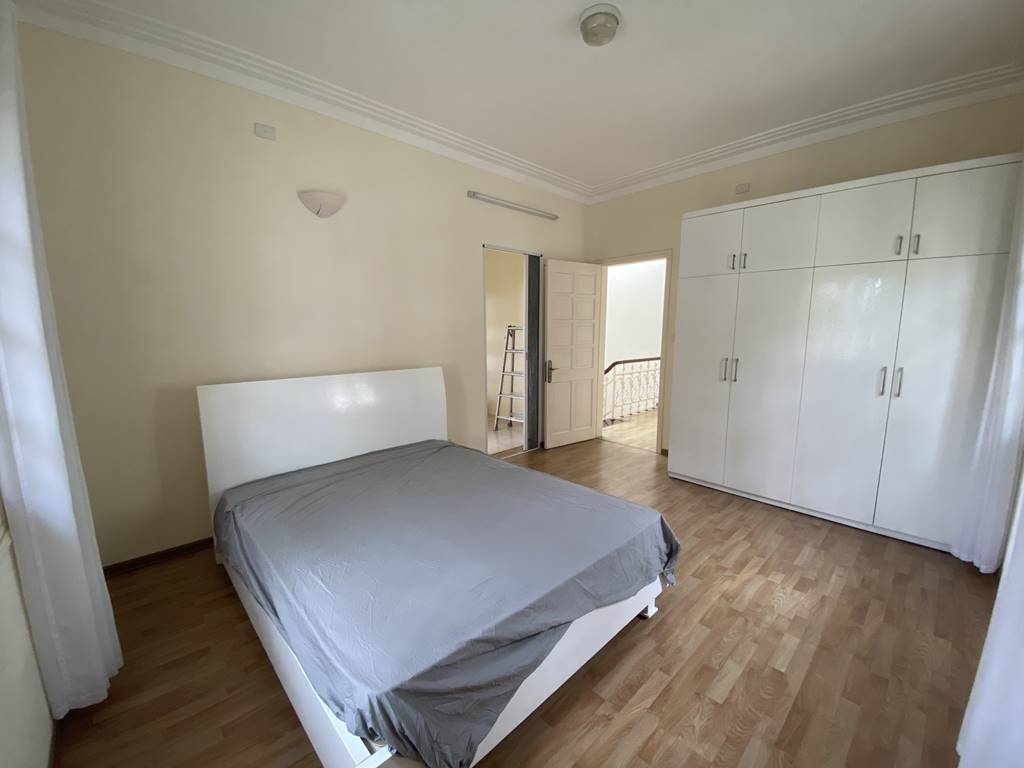 Nice 4 - bedroom house for rent in D3 Ciputra 12