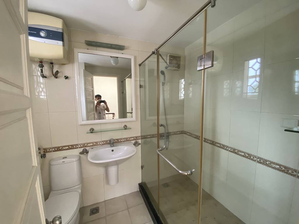 Nice 4 - bedroom house for rent in D3 Ciputra 18