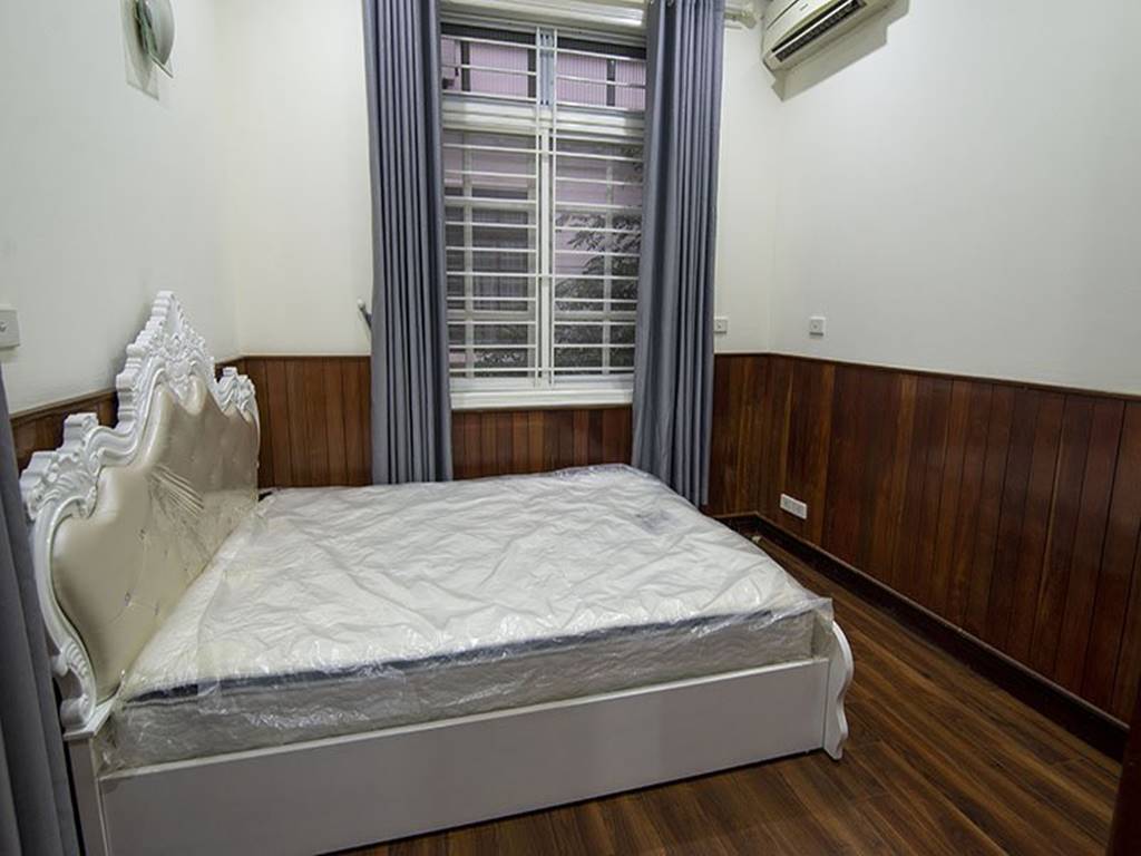 Nice garden villa for rent at D3 Ciputra 16