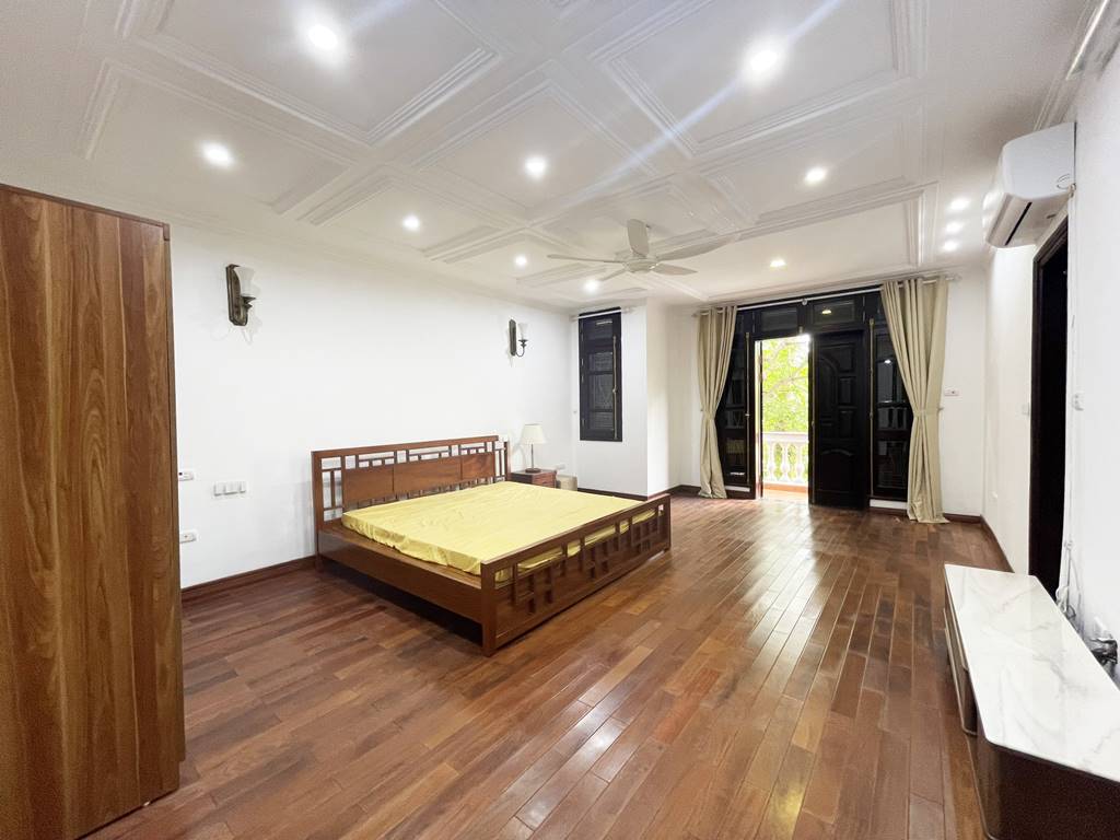 Nice renovated villa for rent at C1 Ciputra 11