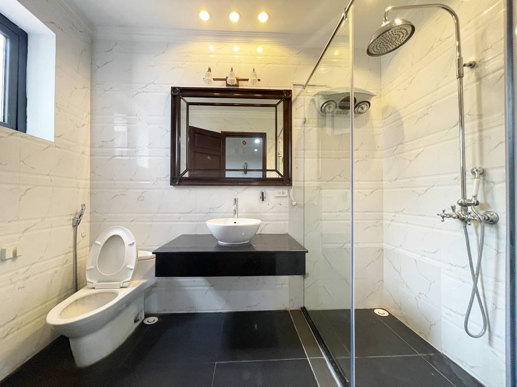 Nice renovated villa for rent at C1 Ciputra 18