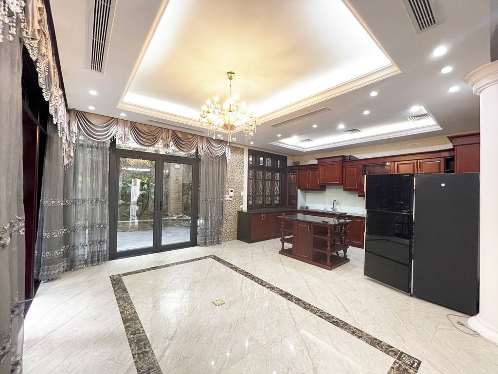 Nice renovated villa for rent at C1 Ciputra 9