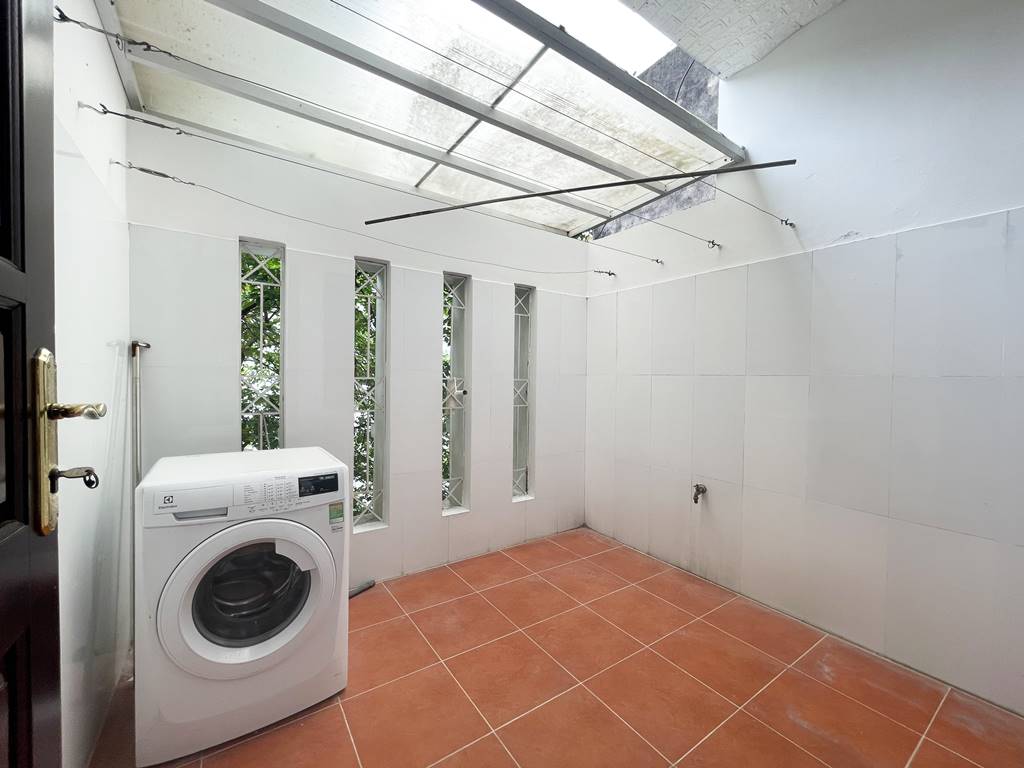 Nice renovated villa for rent at C1 Ciputra 3