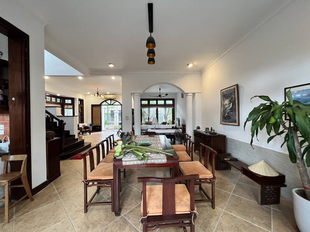 Nicely renovated 230SQM villa for rent Ciputra Hanoi 9