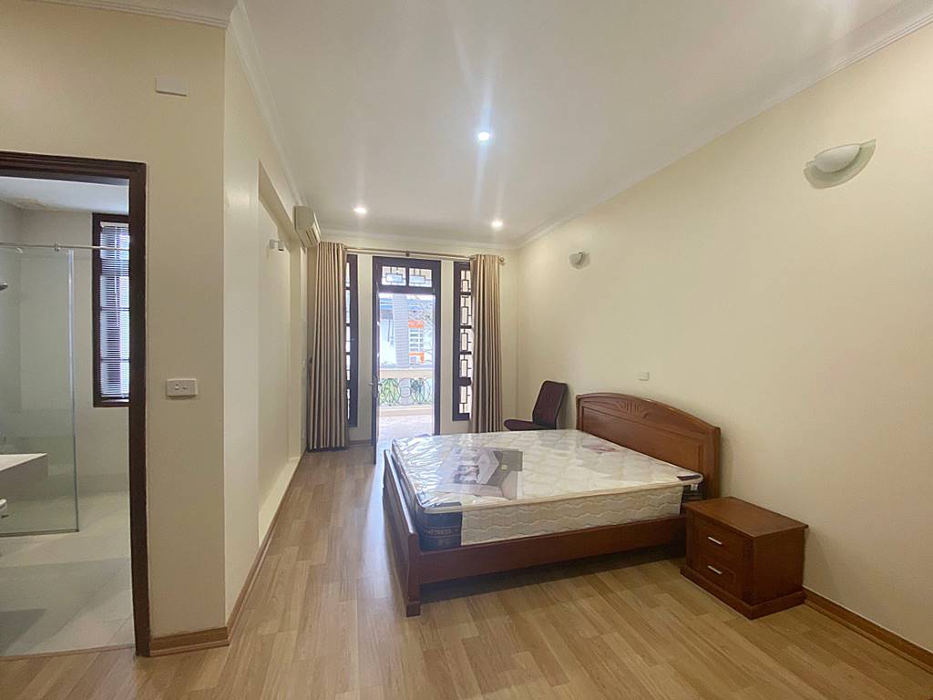 Reasonable 4BRs villa for rent in C2 block, Ciputra Hanoi 5
