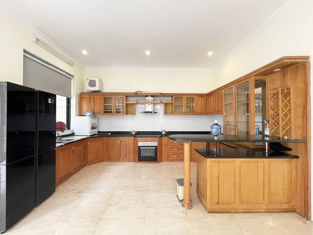 Semi - detached villa for rent in T2 Ciputra Hanoi 10